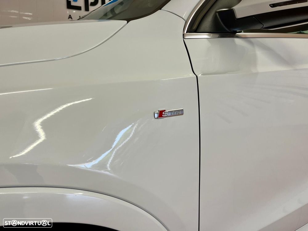 Audi Q3 2.0 TDI S-line - 29