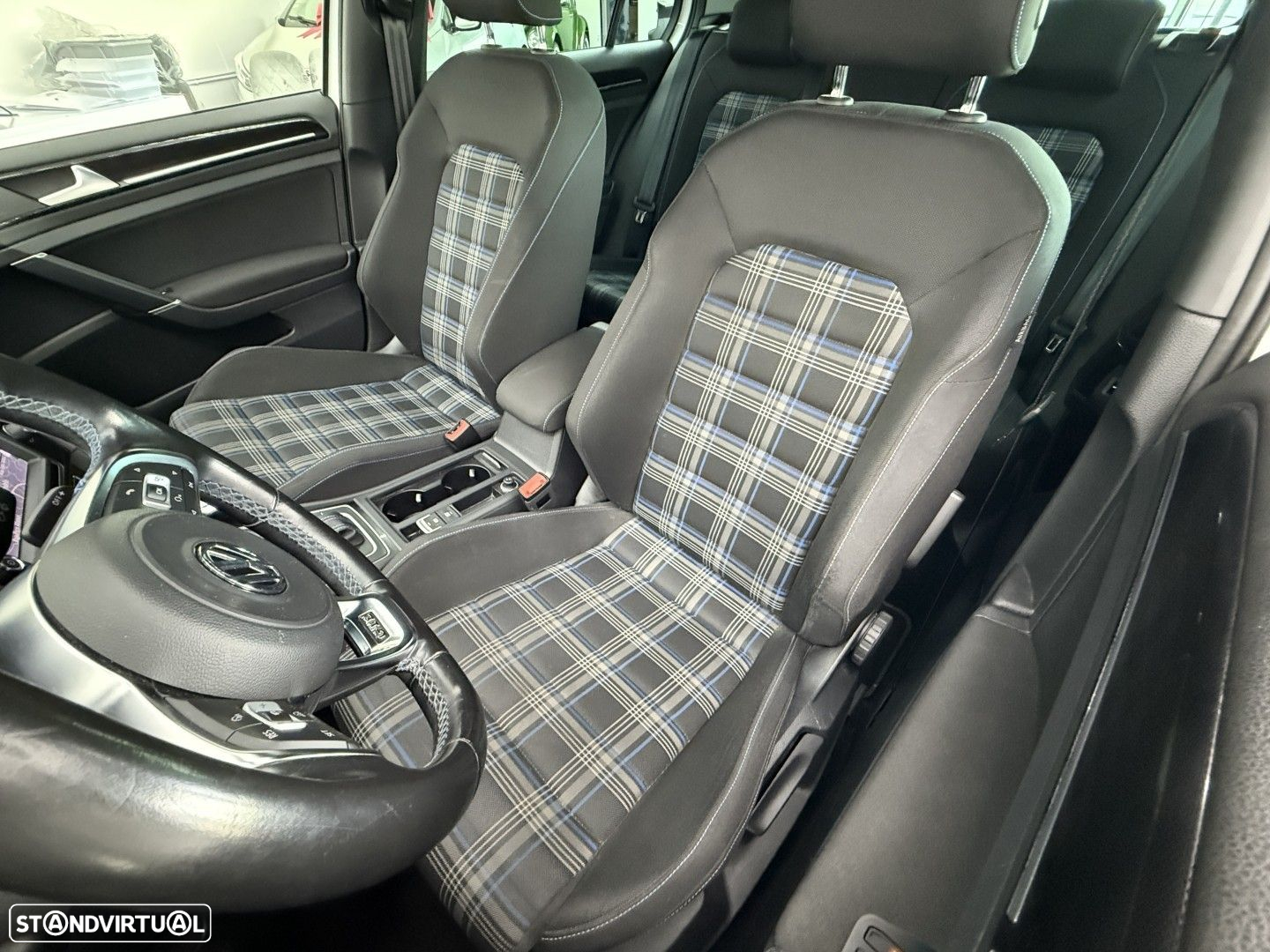 VW Golf 1.4 GTE Plug-in - 9