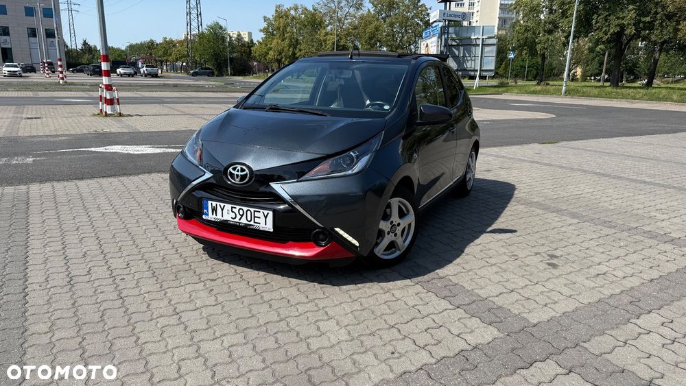 Toyota Aygo x-wave - 6