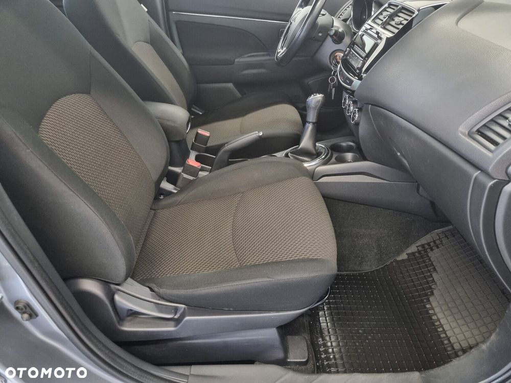 Mitsubishi ASX 1.6 Inform EU6 - 10