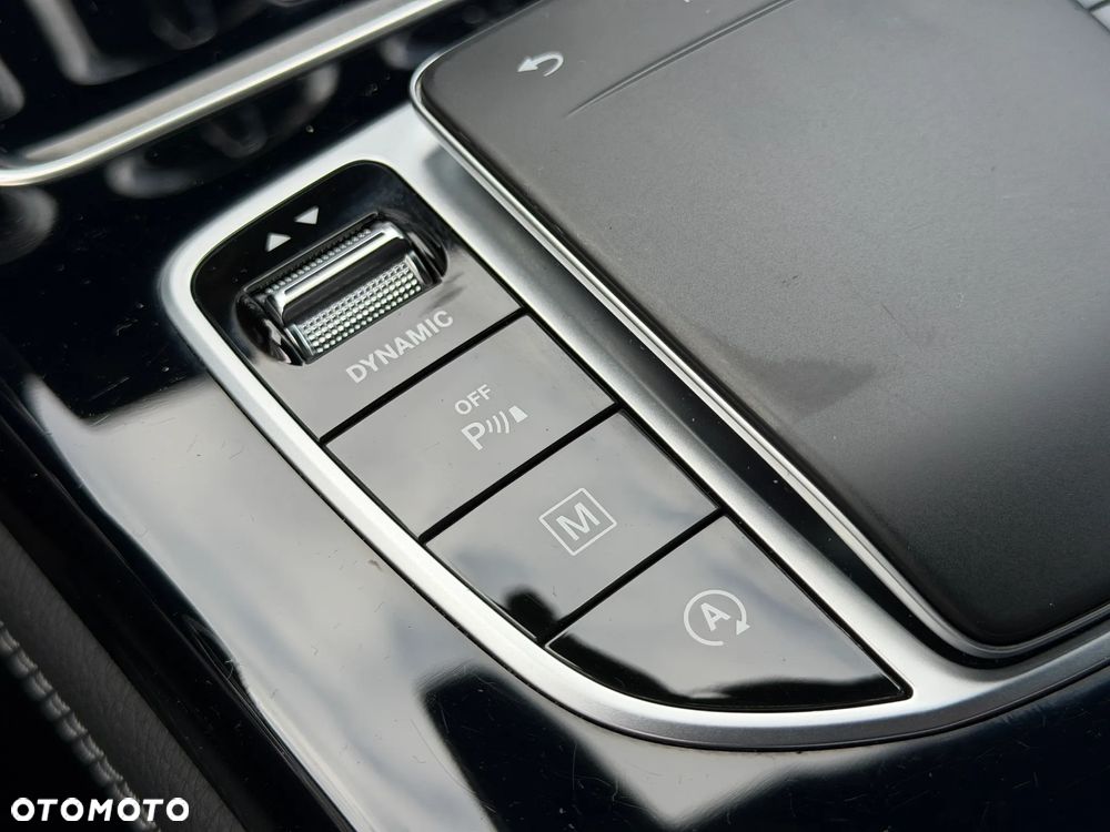 Mercedes-Benz GLC 200 4-Matic - 22