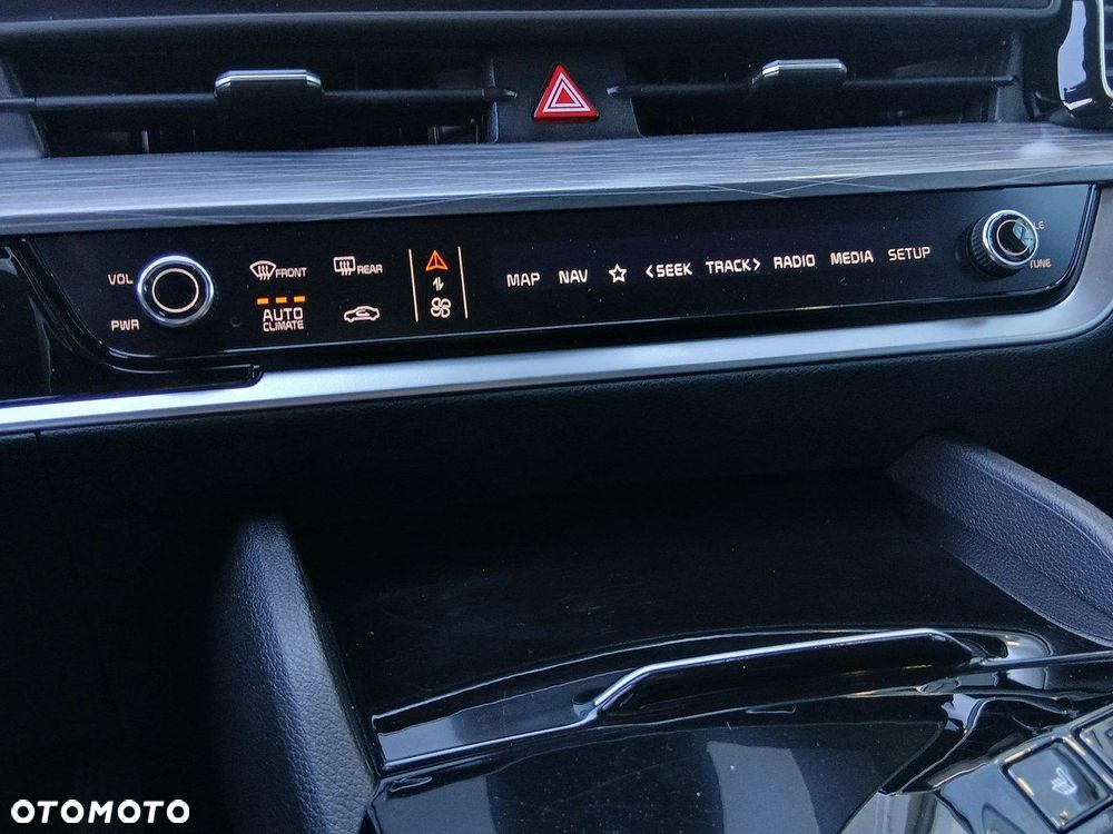 Kia Sportage 1.6 T-GDI L 2WD DCT - 25