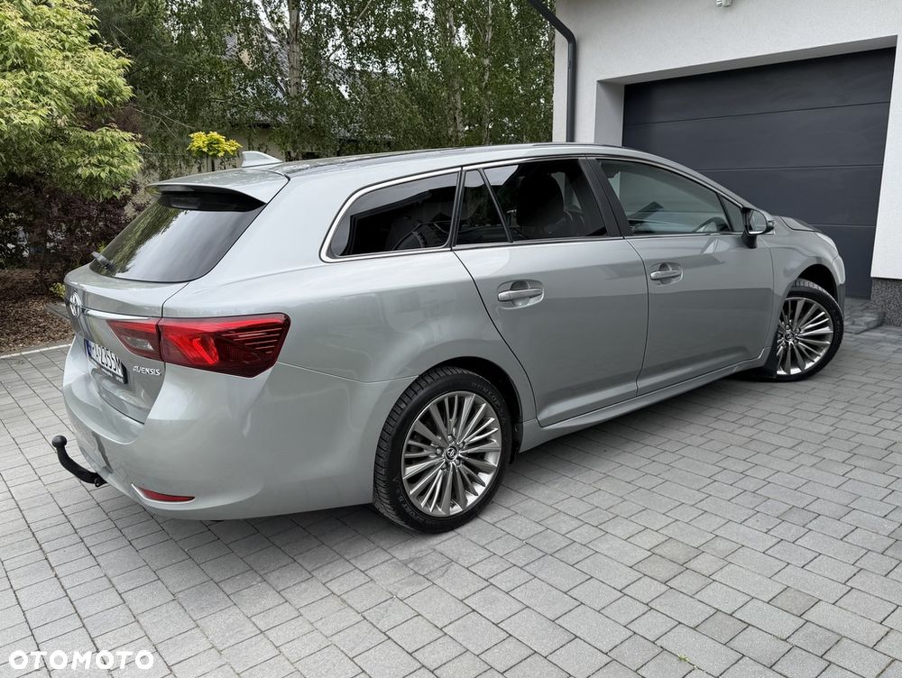 Toyota Avensis Touring Sports 1.8 Business Edition - 18