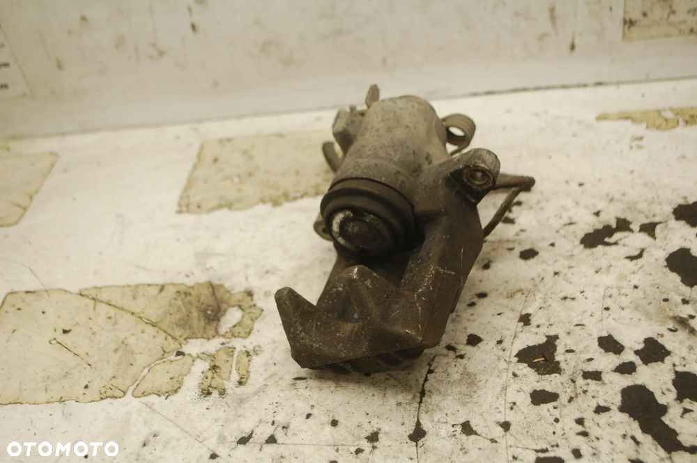 ZACISKI HAMULCOWE ZACISK LEWY PRAWY TYŁ TYLNY TRW SEAT ALTEA XL VW GOLF V AUDI A3 8P SKODA OCTAVIA II 1.9 2.0 1.6 TOLEDO III - 12