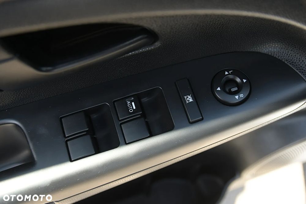 Kia Venga - 26