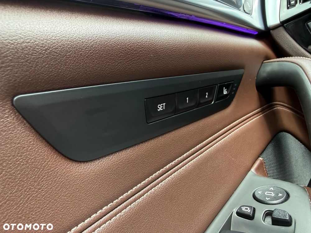 BMW Seria 5 530e M Sport sport - 41