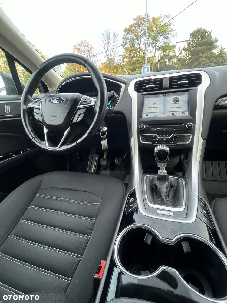 Ford Mondeo - 31