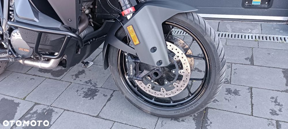 KTM Adventure - 22