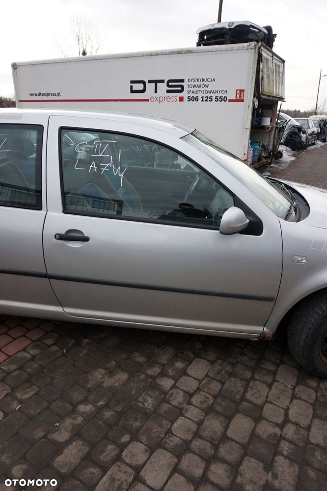 DRZWI PRZEDNIE PRAWE GOLF IV 3D HB LA7W  SREBRNY VOLKSWAGEN 1997-2006 - 1