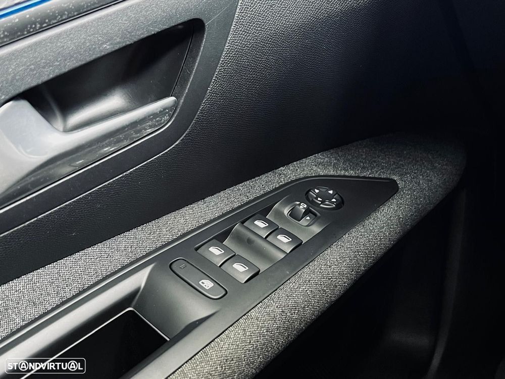 Peugeot 3008 1.5 BlueHDi Allure EAT8 - 31