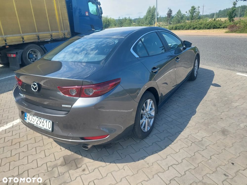 Mazda 3 2.0 mHEV Hikari - 9