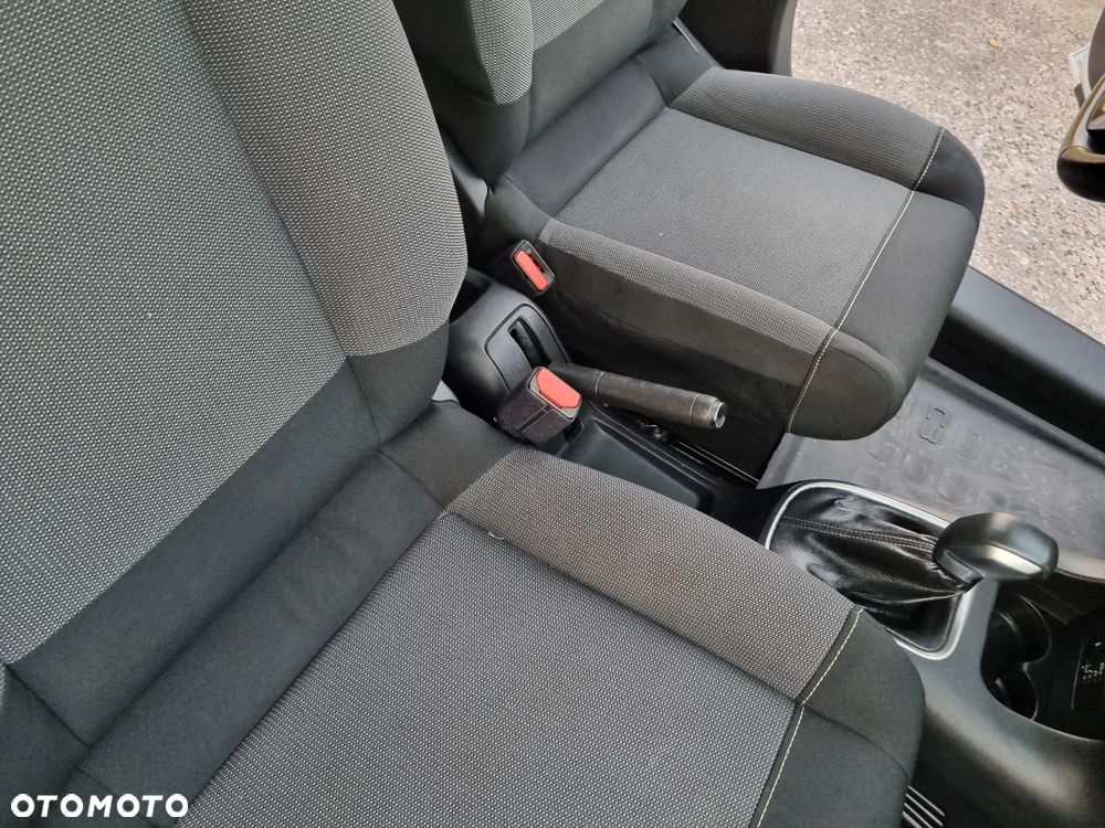 Citroën C3 Pure Tech 110 S&S EAT6 MAX - 13