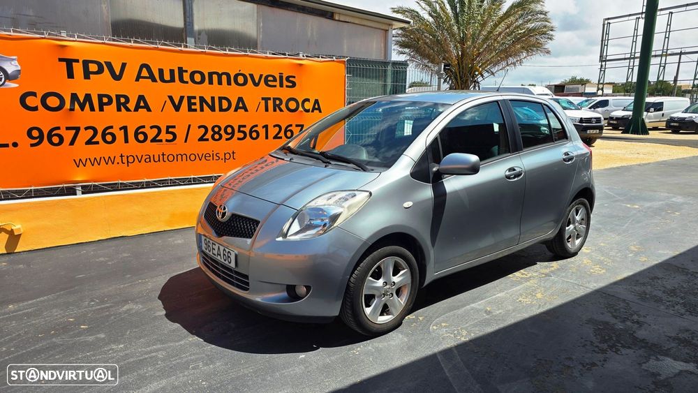Toyota Yaris 1.0 VVT-i AC - 15