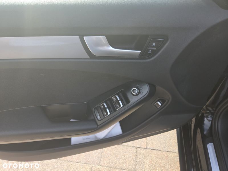 Audi A4 Limousine 2.0 TDI DPF S line Sportpaket - 28