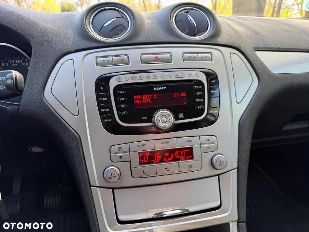 Ford Mondeo 2.0 TDCi Viva Titanium - 21