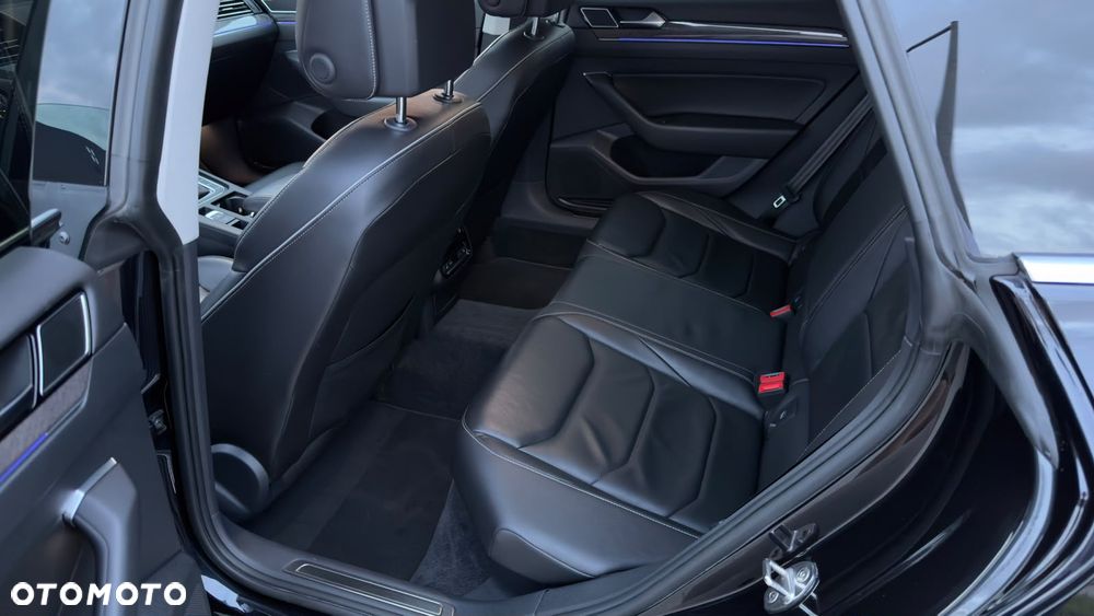 Volkswagen Arteon 2.0 TDI SCR 4Motion DSG Elegance - 17