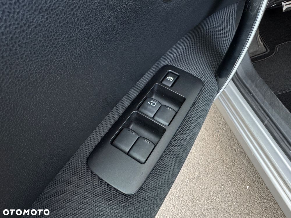 Nissan Qashqai 2.0 4 x 4 lounge - 16