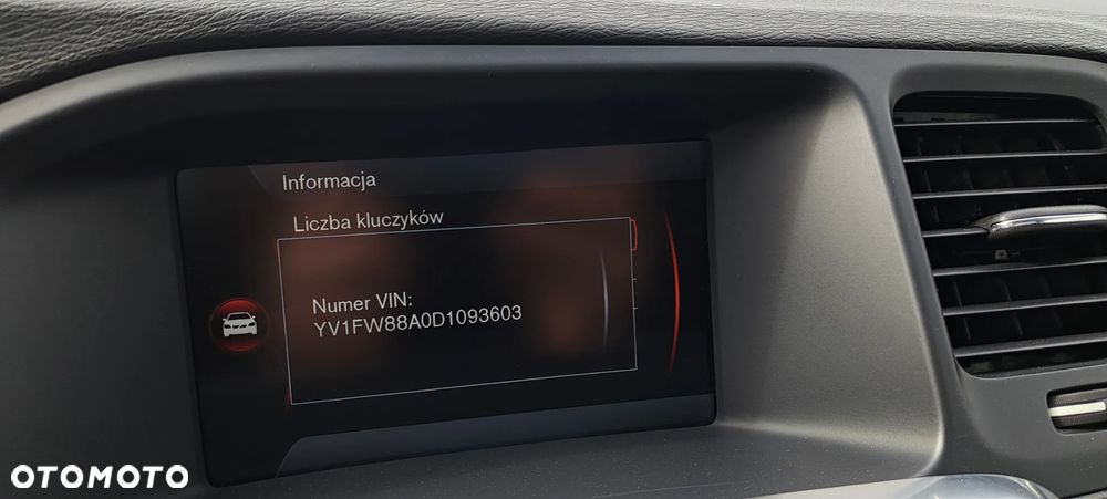 Volvo V60 D3 Geartronic Momentum - 25