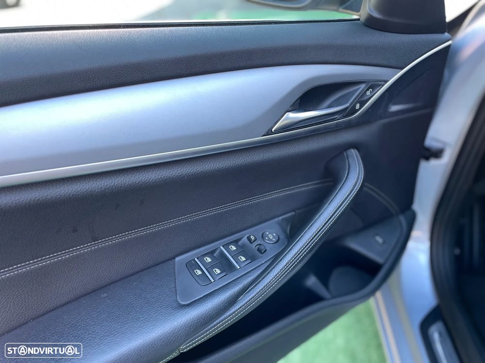 BMW 520 d Line Luxury Auto - 26