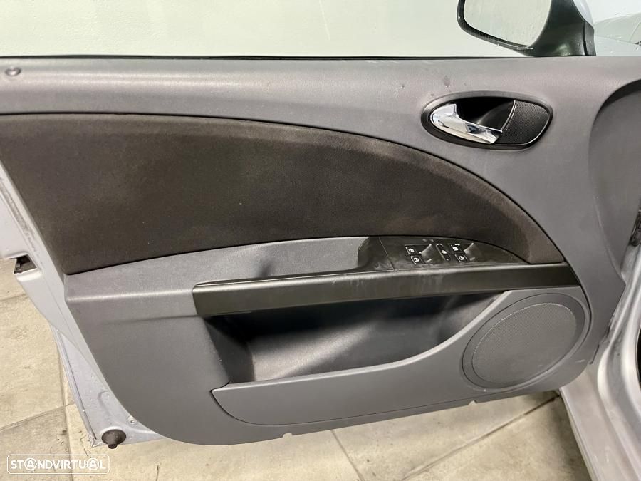 SEAT Leon 1.4 TSI Drivers Edition - 17