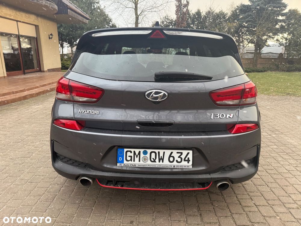 Hyundai i30 N 2.0 T-GDI Performance - 8