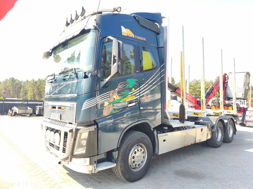 Volvo FH16 750 2015 rok 6x4 Opony 80% goła rama do zabudowy - 34