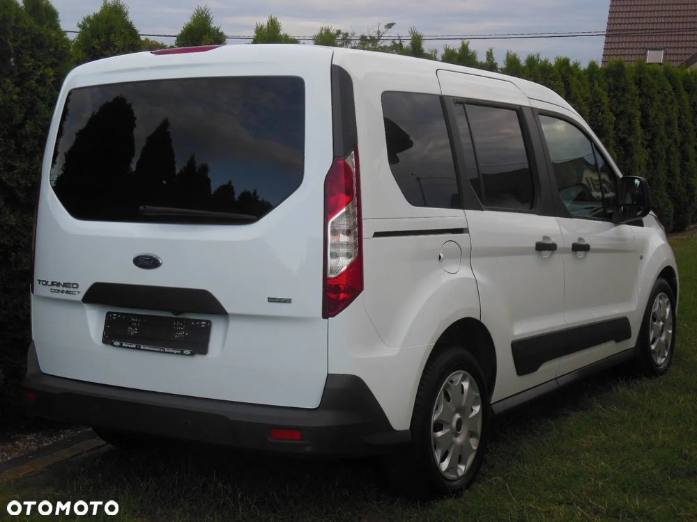 Ford Tourneo Connect 1.0 EcoBoost Start-Stop Titanium - 8