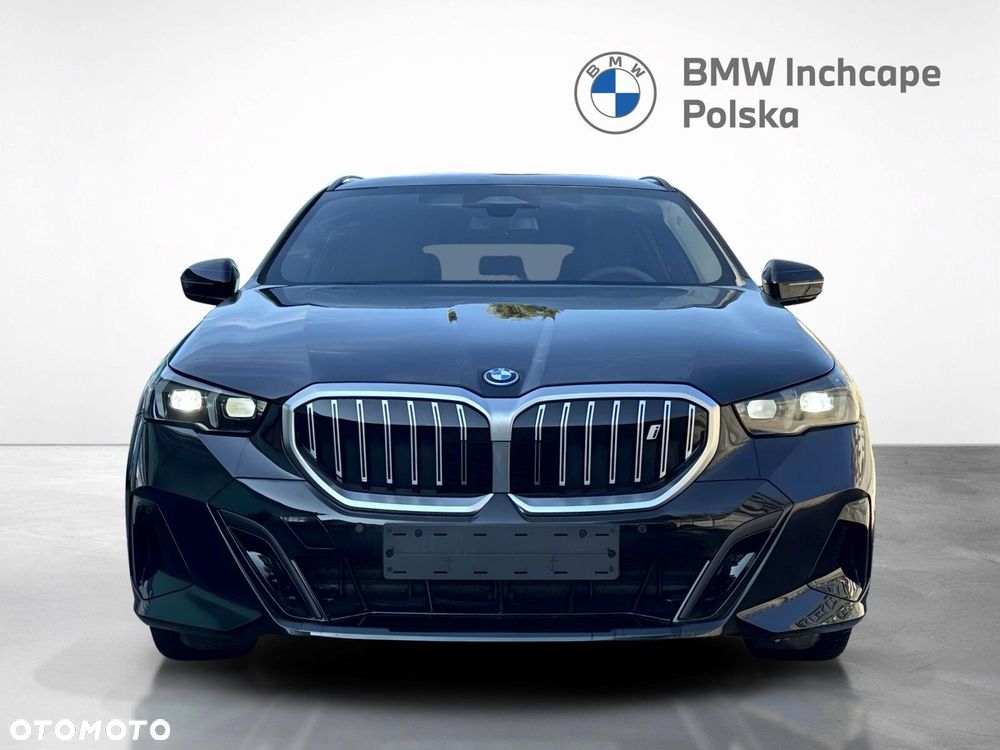BMW i5 - 9