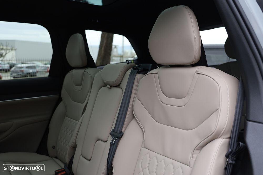 Volvo EX90 104 kWh Single Motor Core - 13