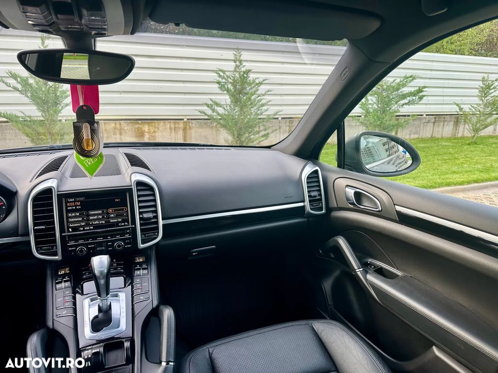 Porsche Cayenne 3.0TD TipTronic - 13