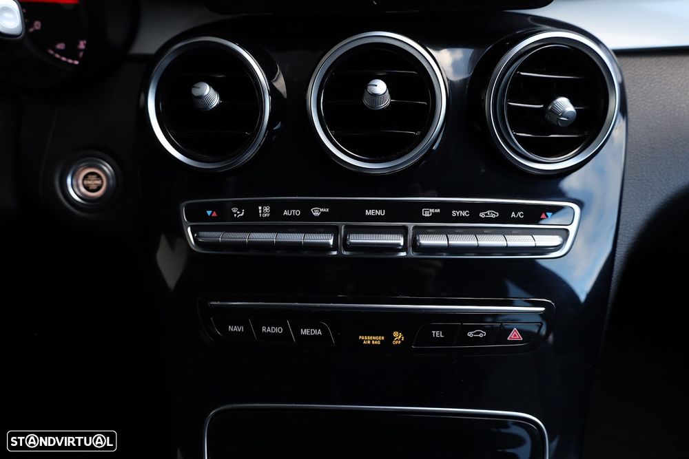 Mercedes-Benz C 220 d Avantgarde - 21