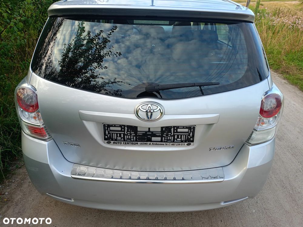 Toyota Verso 1.6 5-Sitzer Life - 5