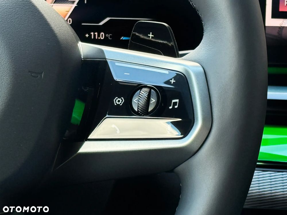 BMW Seria 5 520d xDrive - 21