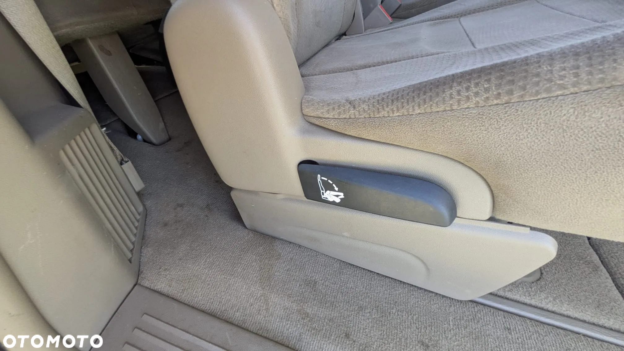 Chrysler Town & Country 3.6 Touring - 15