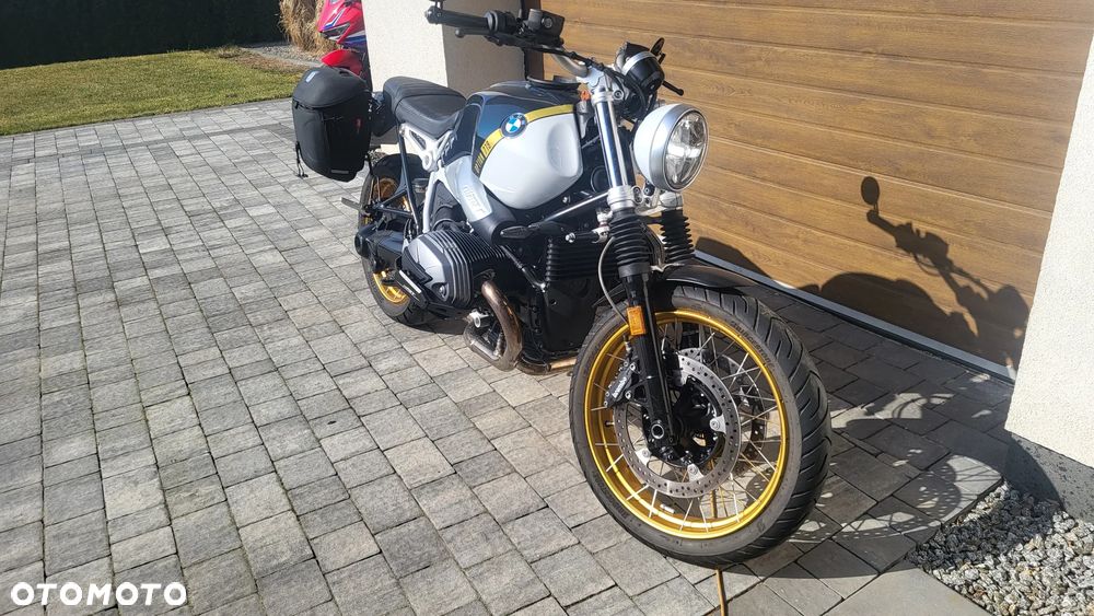 BMW R - 4