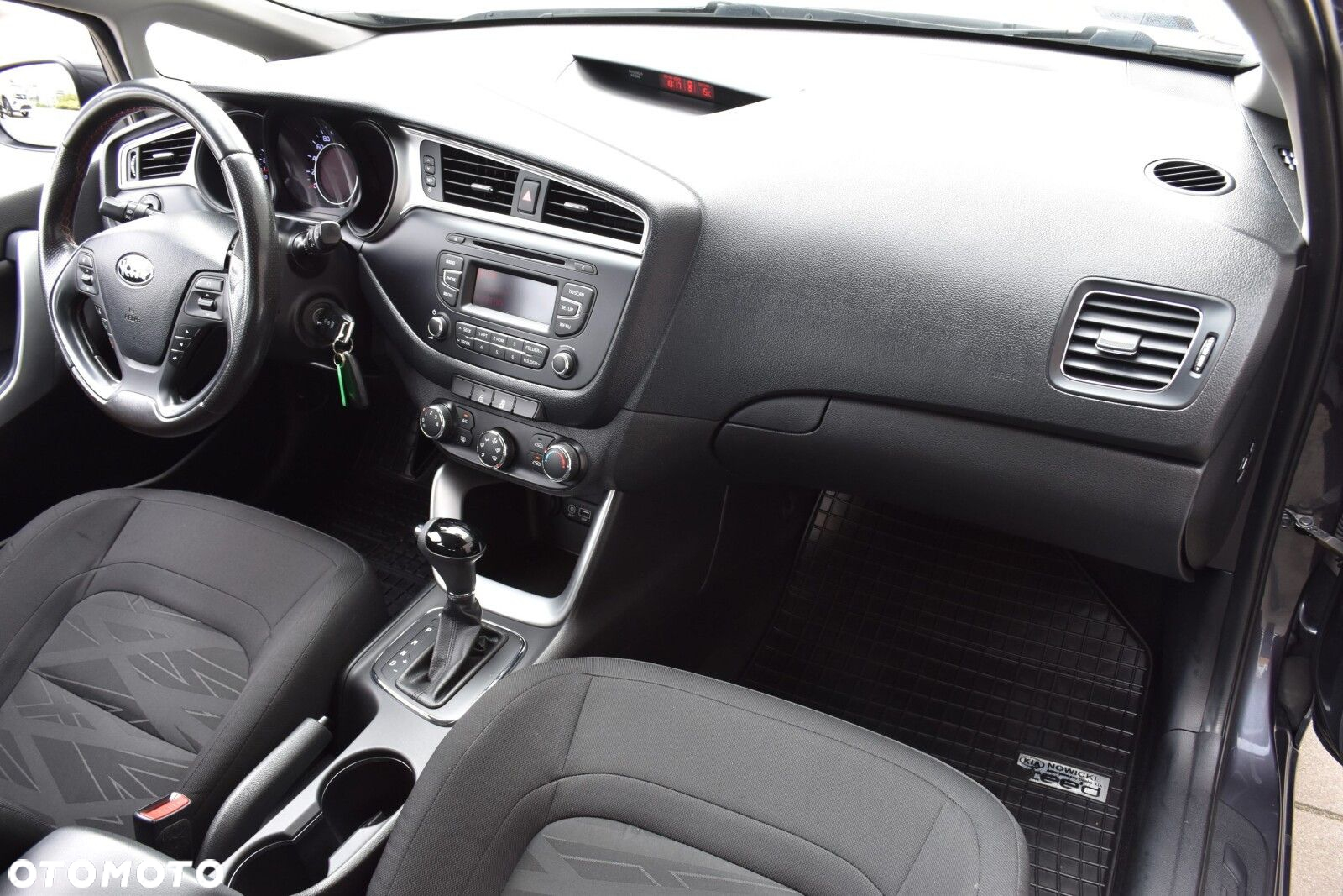 Kia Ceed Cee'd 1.6 GDI M DCT - 11