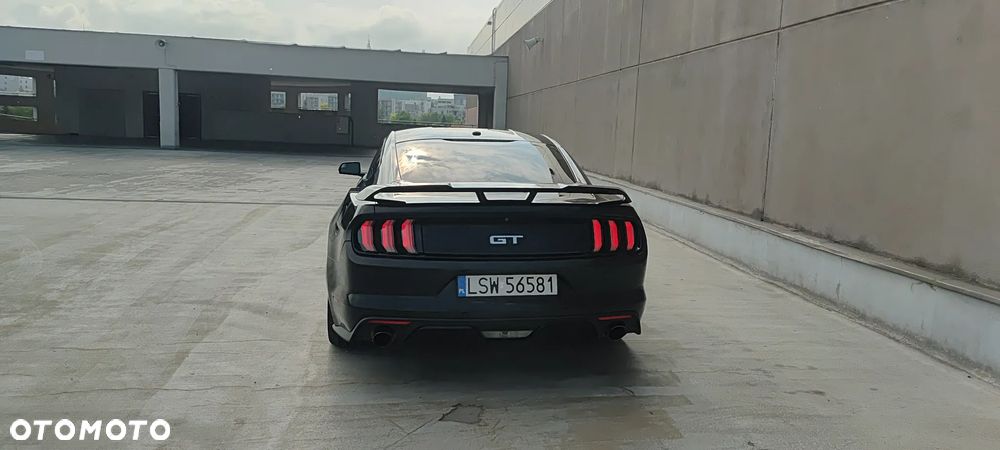 Ford Mustang - 16