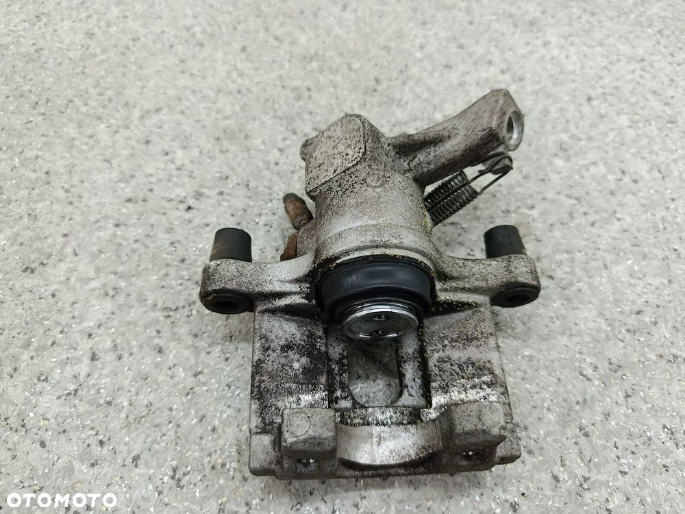 ZACISK HAMULCOWY LEWY TYŁ OPEL VECTRA C FL 1.9 CDTI - 5