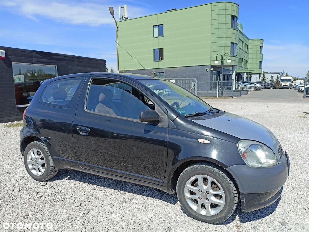 Toyota Yaris - 6