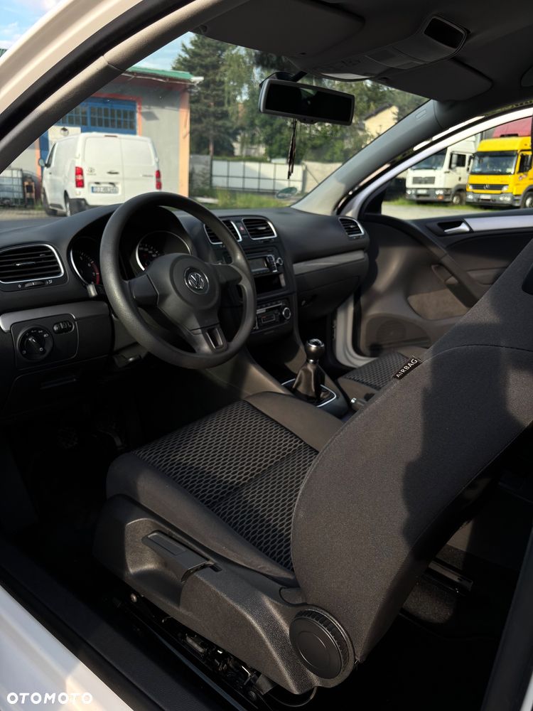 Volkswagen Golf 1.6 Trendline - 8