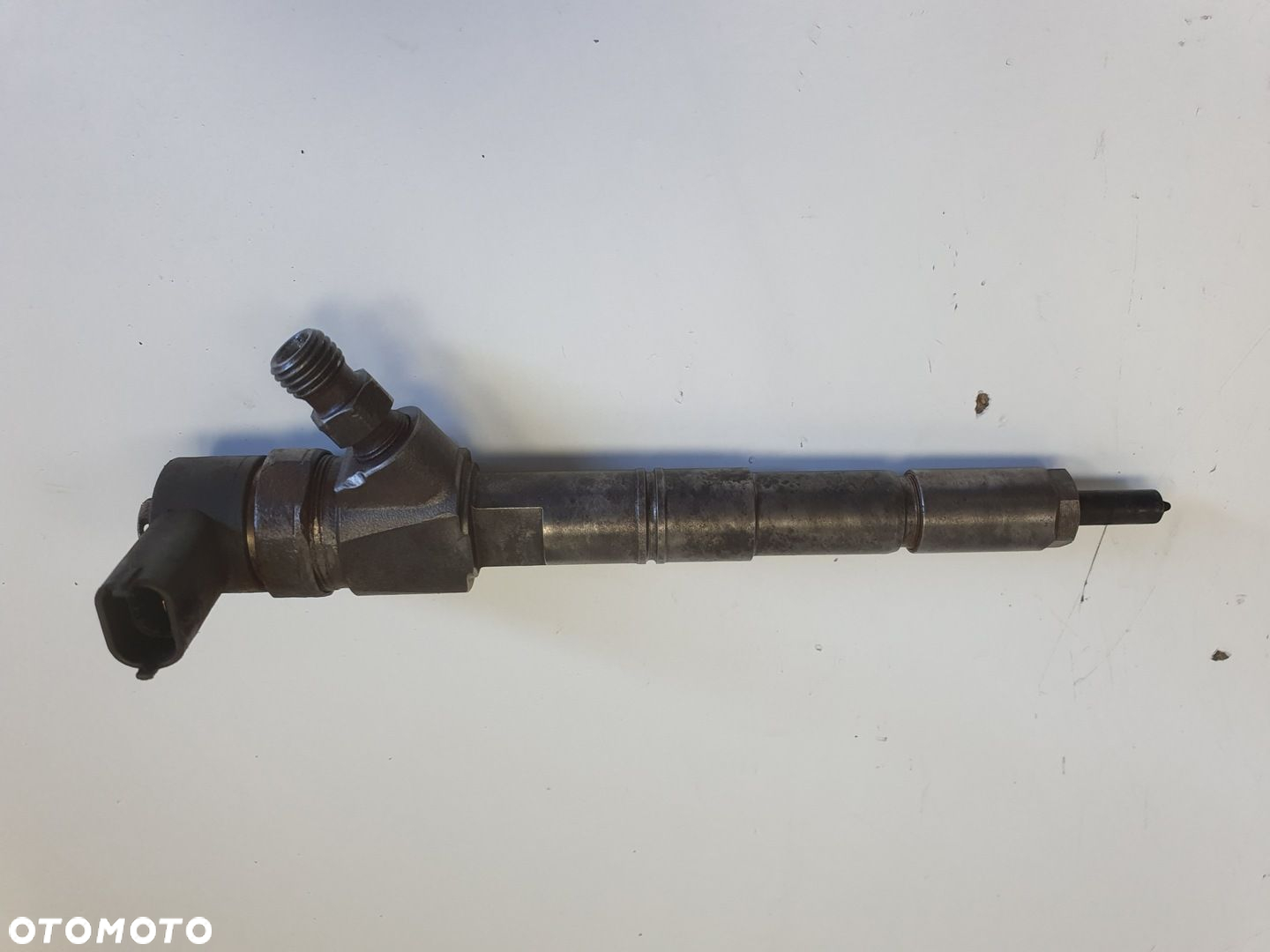 Opel ZAFIRA B 1.9 CDTI 16V WTRYSKIWACZ wtrysk 0445110243 - 5