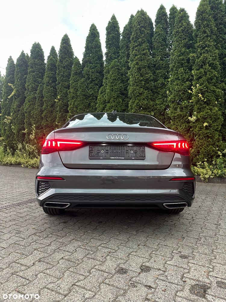 Audi A3 Limousine 35 TFSI S tronic S line - 8