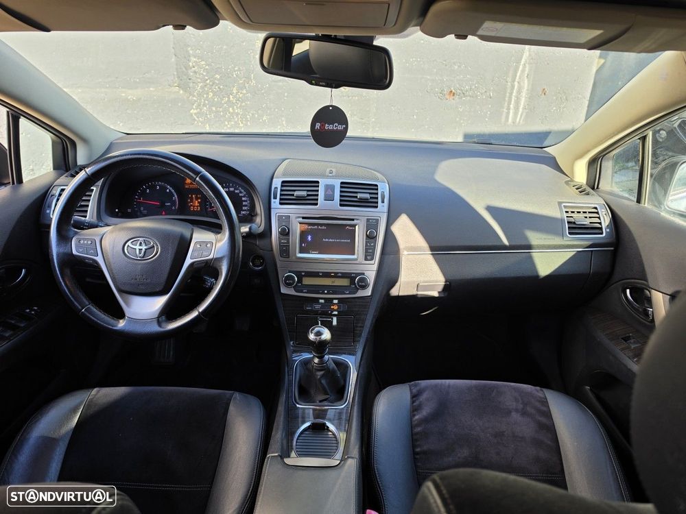 Toyota Avensis SW 2.0 D-4D Luxury+GPS - 7