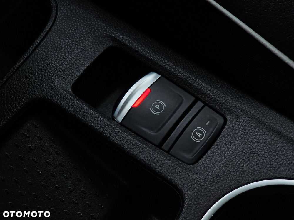 Renault Captur 1.3 TCe mHEV Techno EDC - 37