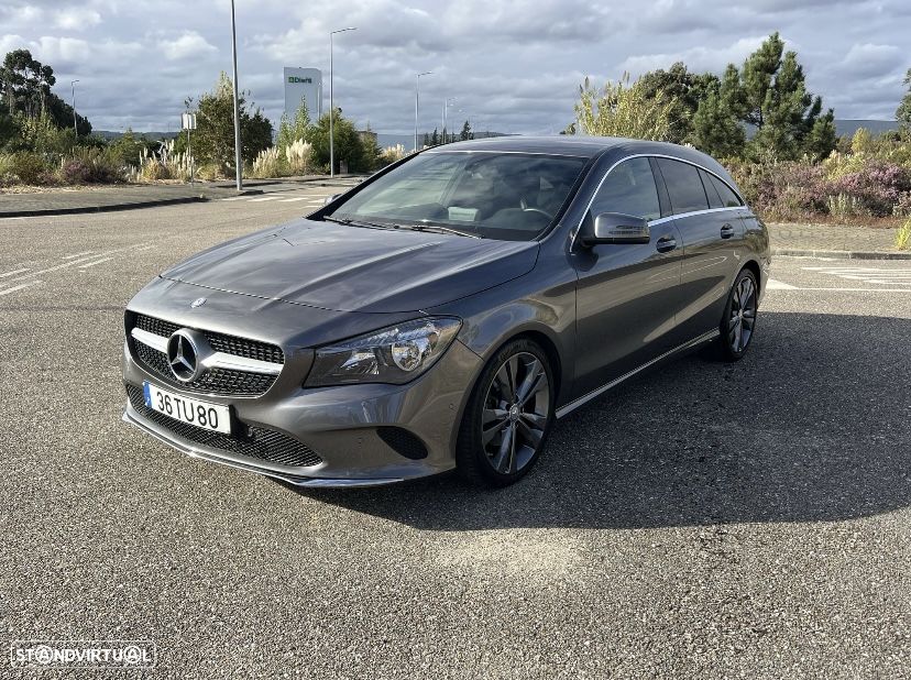 Mercedes-Benz CLA 220 d Urban Aut. - 1