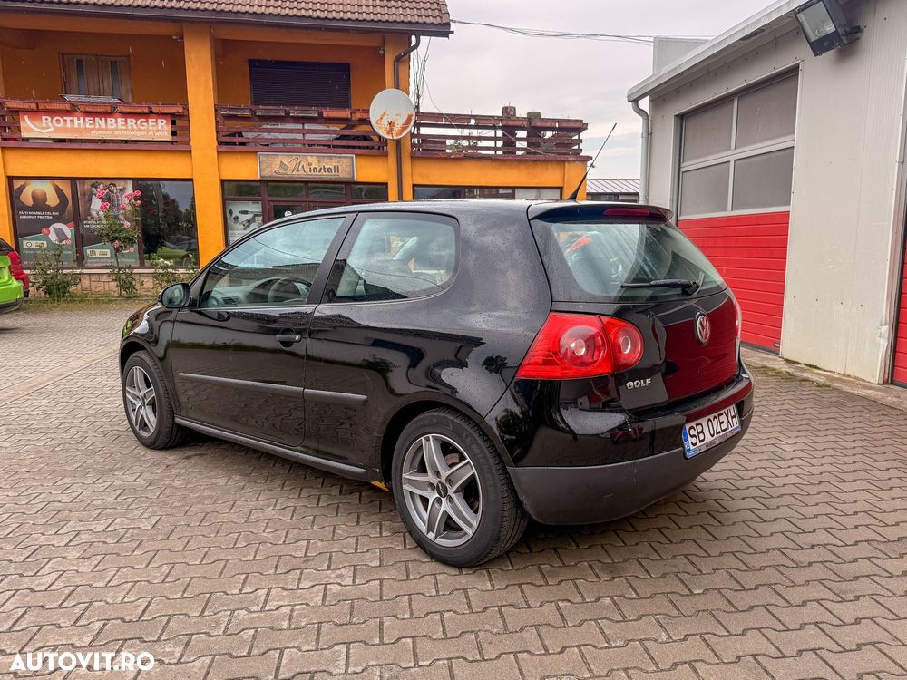 Volkswagen Golf 1.4 Comfortline - 2
