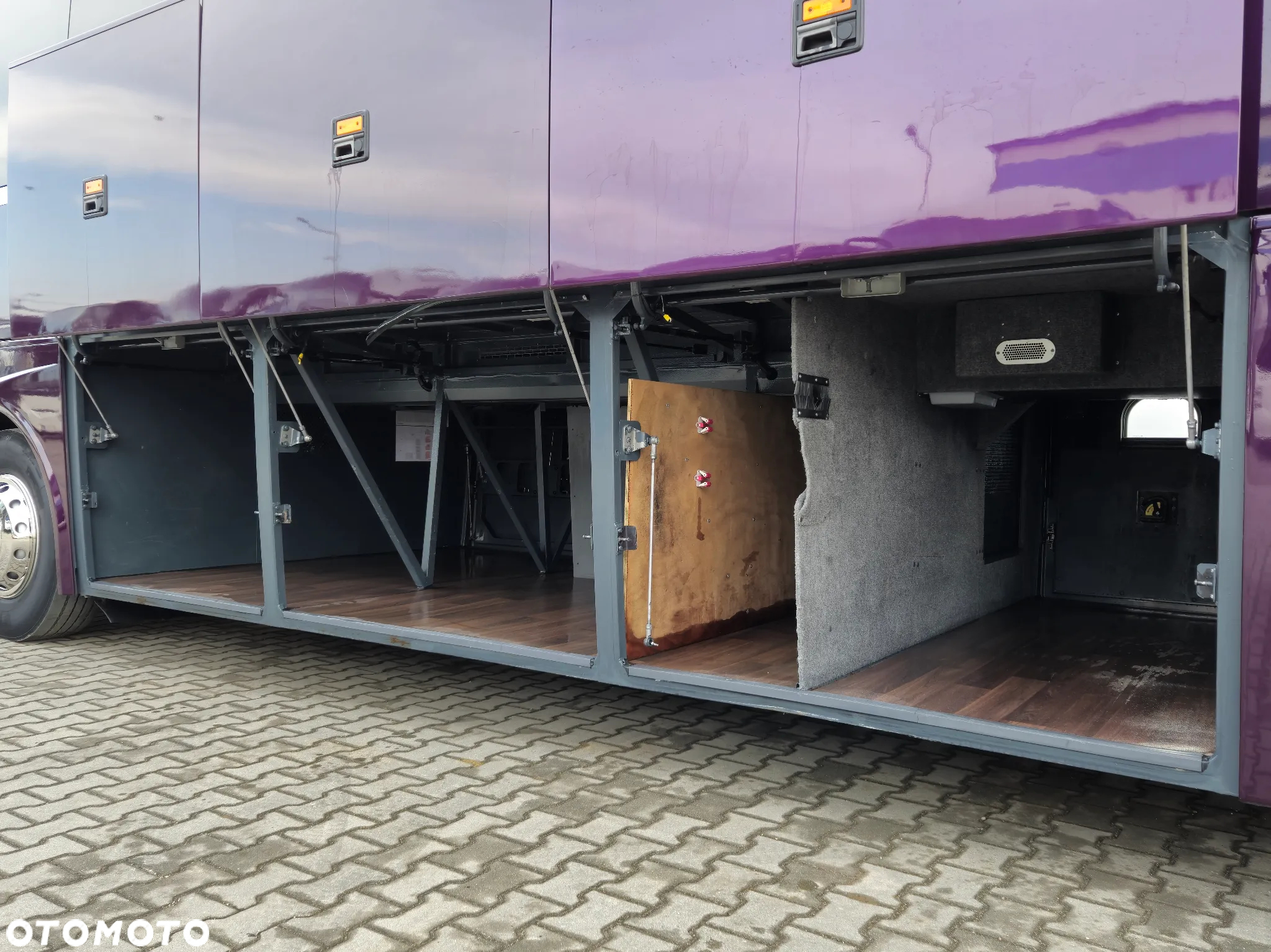 Temsa HD 12 / SPROWADZONA Z FR / 57 MIEJSC / EURO 6 - 11