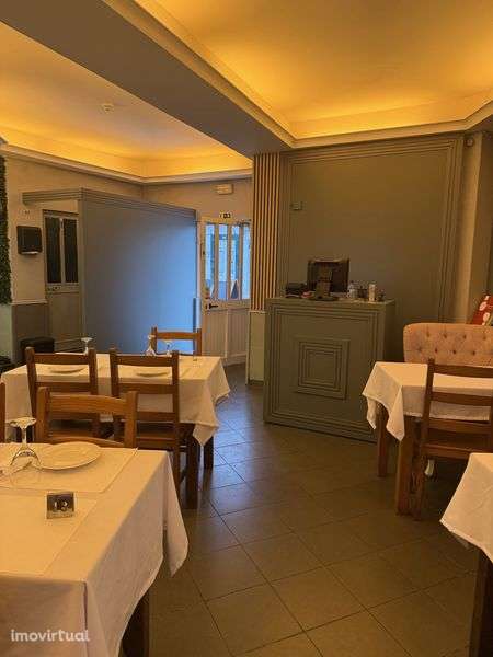 TRESPASSE – Restaurante Santo António | Zona do Amial, Porto - Grande imagem: 2/9