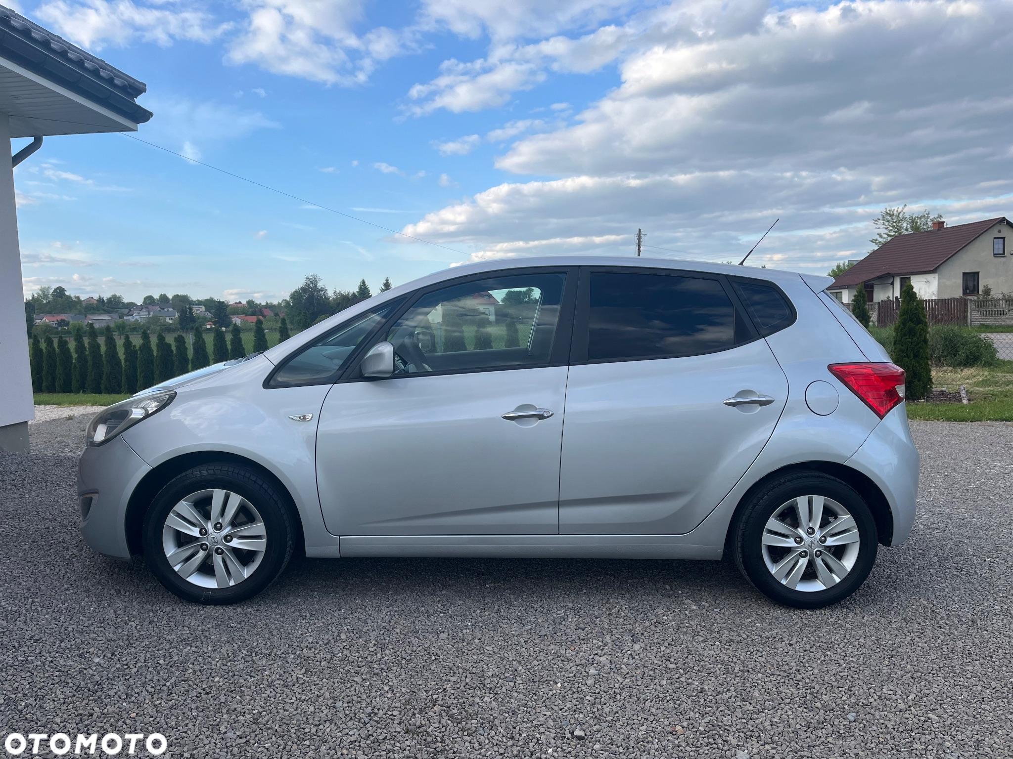 Hyundai ix20 1.4 blue Comfort - 16
