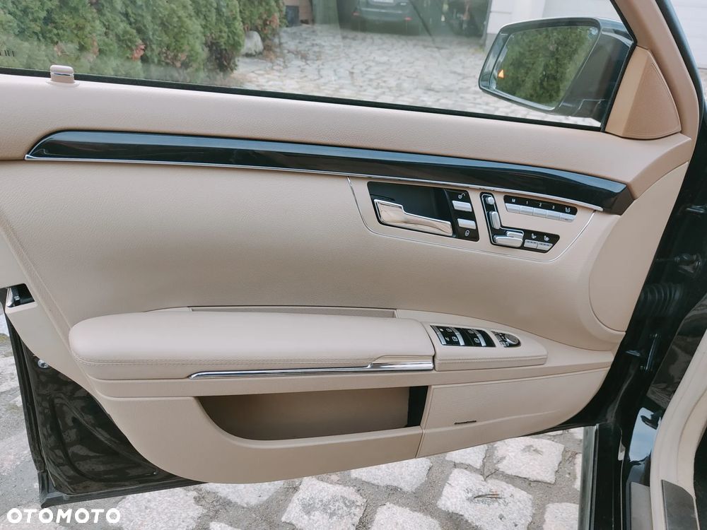 Mercedes-Benz Klasa S 500 4Matic BlueEFFICIENCY 7G-TRONIC - 18